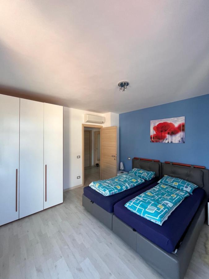 Apartament Favola Bella The Panoramic Penthouse Bardolino Zewnętrze zdjęcie