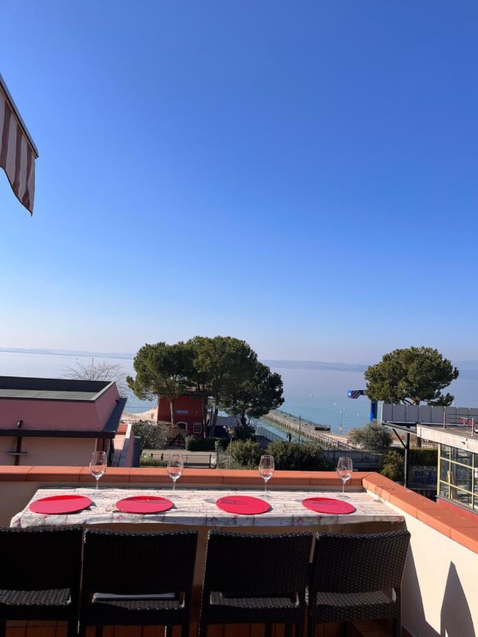 Apartament Favola Bella The Panoramic Penthouse Bardolino Zewnętrze zdjęcie